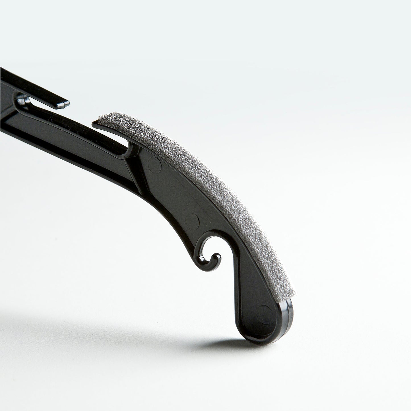 Tiras de espuma gris