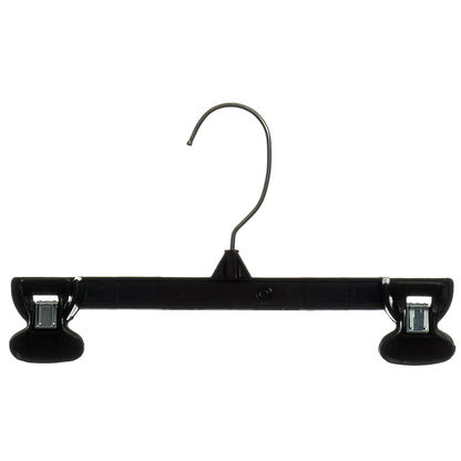 Perchas Mainetti 6010 de plástico negro de 10" para pantalones, faldas y pantalones holgados, con gancho metálico giratorio y pinzas antideslizantes de plástico resistente.